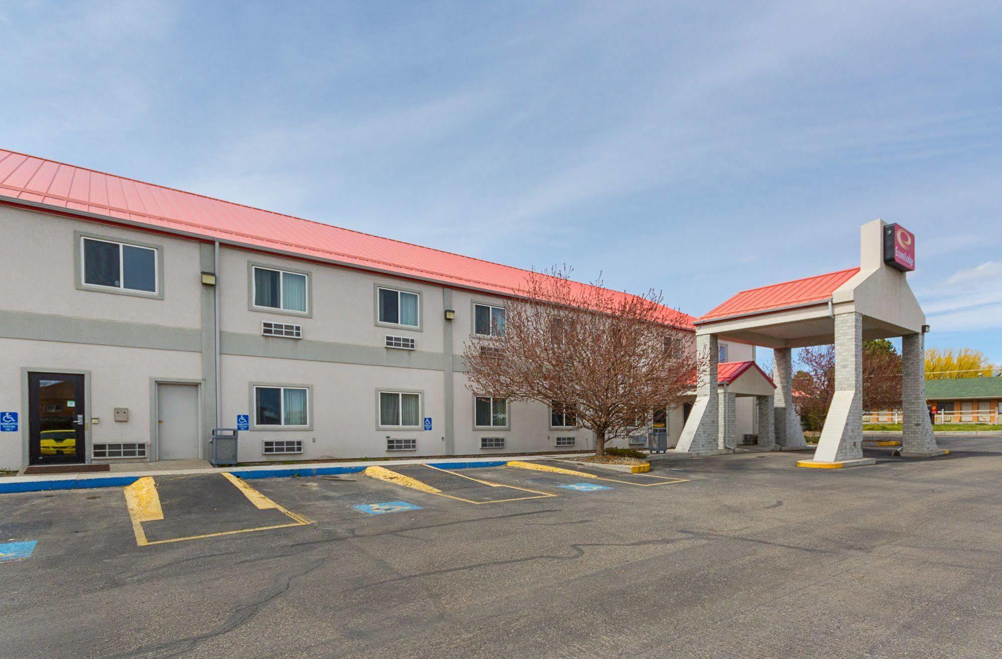 Econo Lodge Livingston Gateway To Yellowstone Exteriör bild